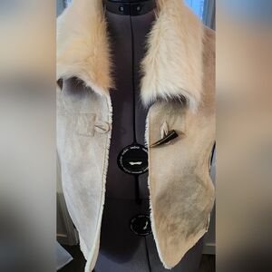 Copper Key Cream Teddy Jacket